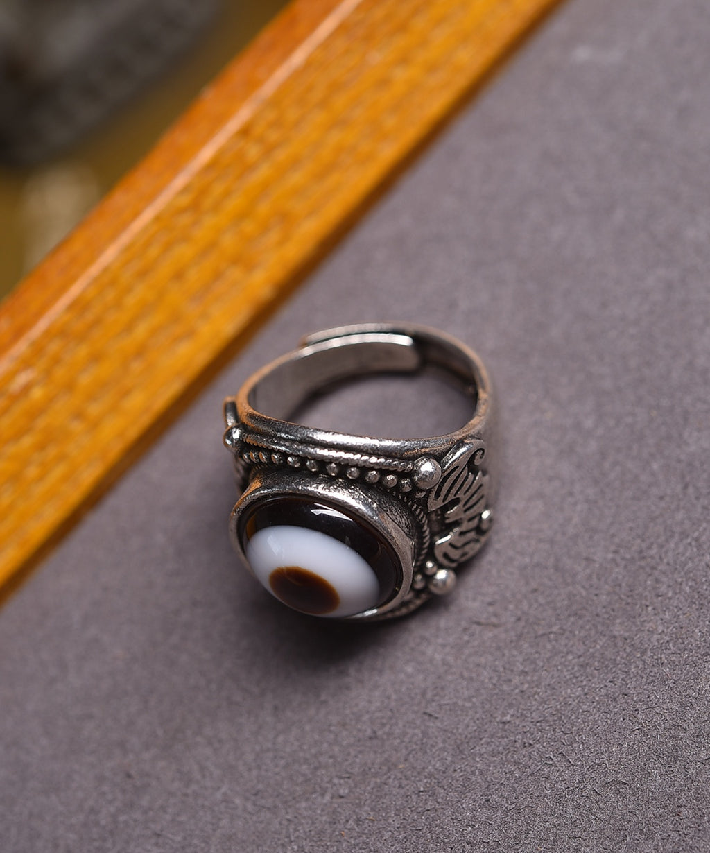 Tibetan Heaven Eye Dzi Bead Ring | Natural Agate Spiritual Protection Jewelry