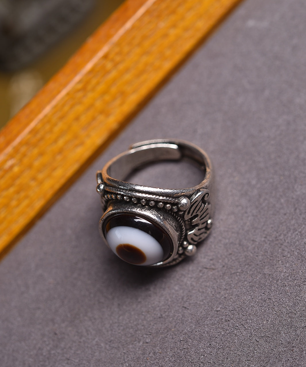 Tibetan Heaven Eye Dzi Bead Ring | Natural Agate Spiritual Protection Jewelry